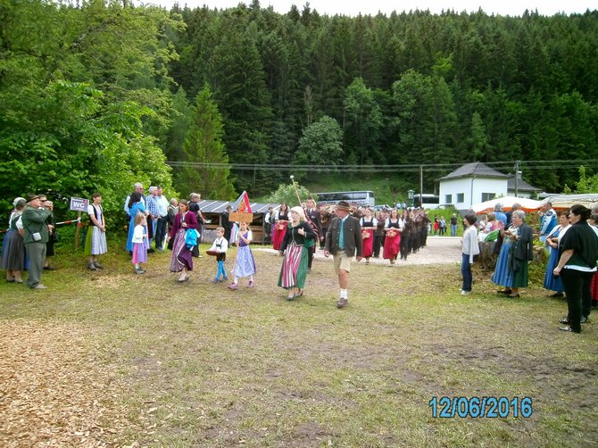 pict1527.jpg